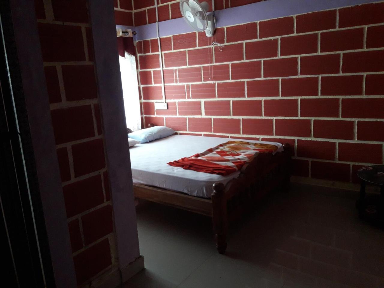 Saif Home Stay Kushalnagar Exterior photo